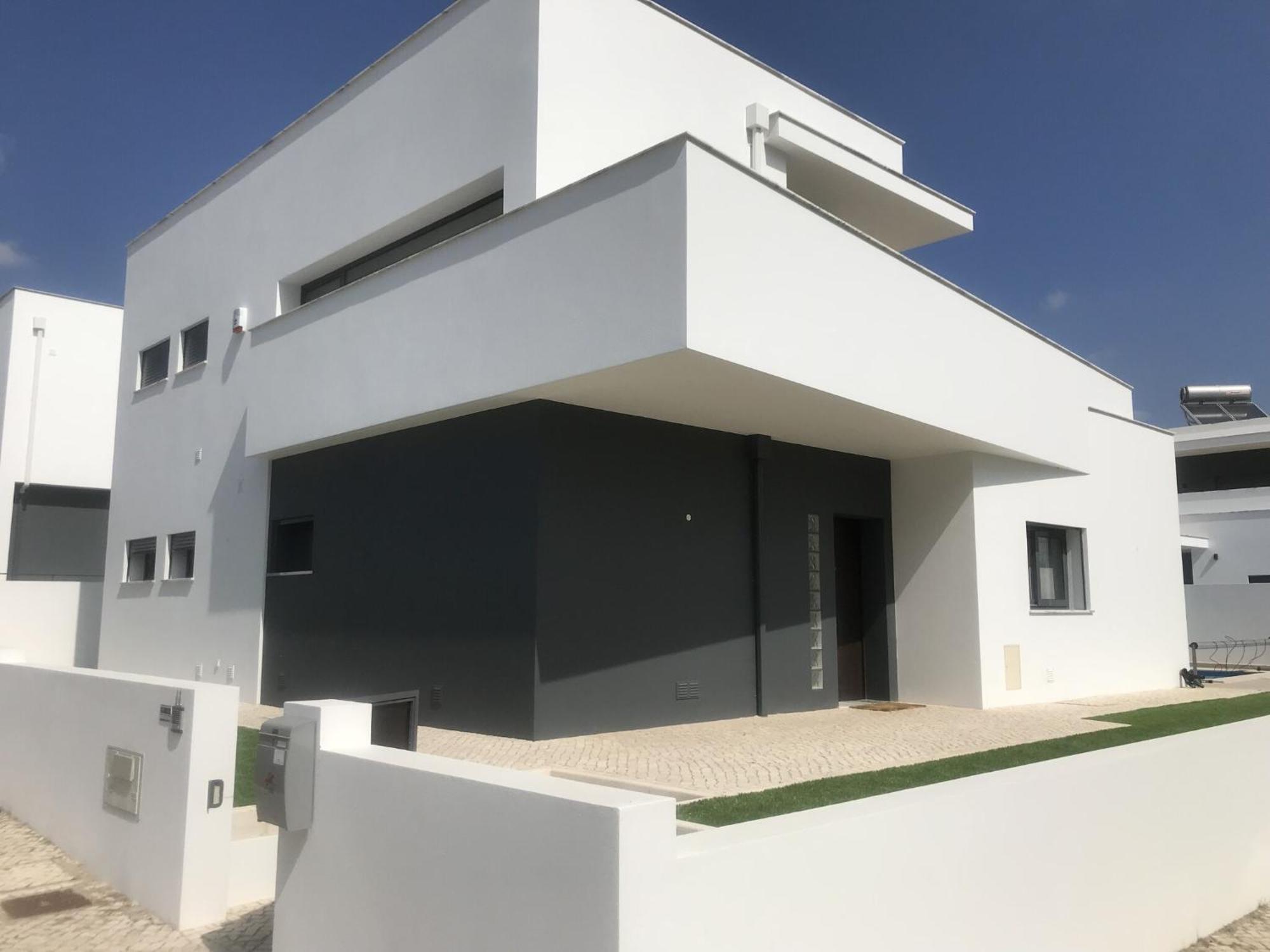Modern Villa With Private Pool Near The Beautiful Beach Of Foz De Arelho Nadadouro Luaran gambar
